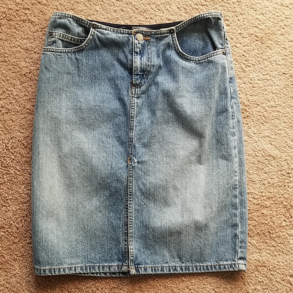 So jean skirt size small